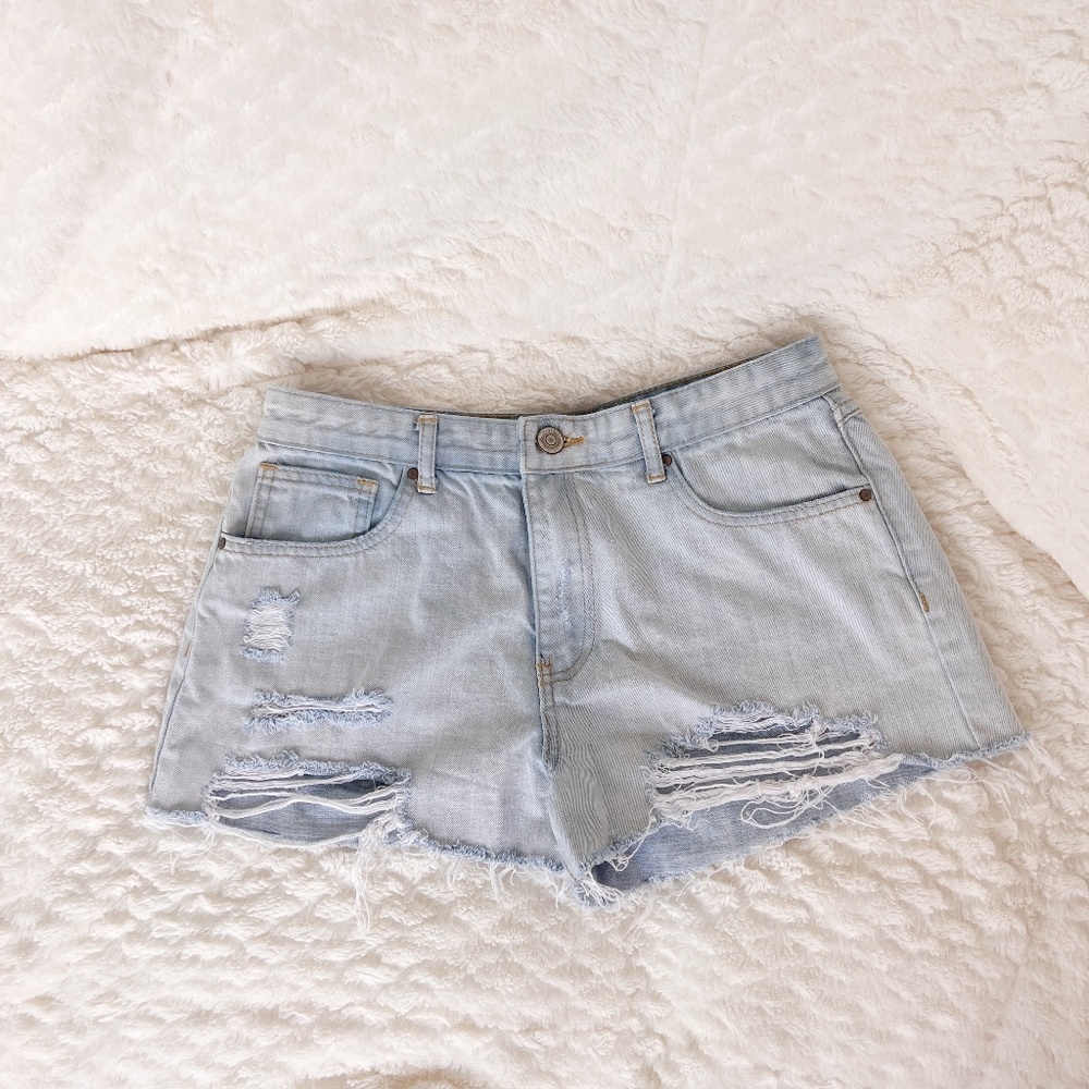 Forever 21 Size 26 Light Wash Distressed Denim Jean Shorts